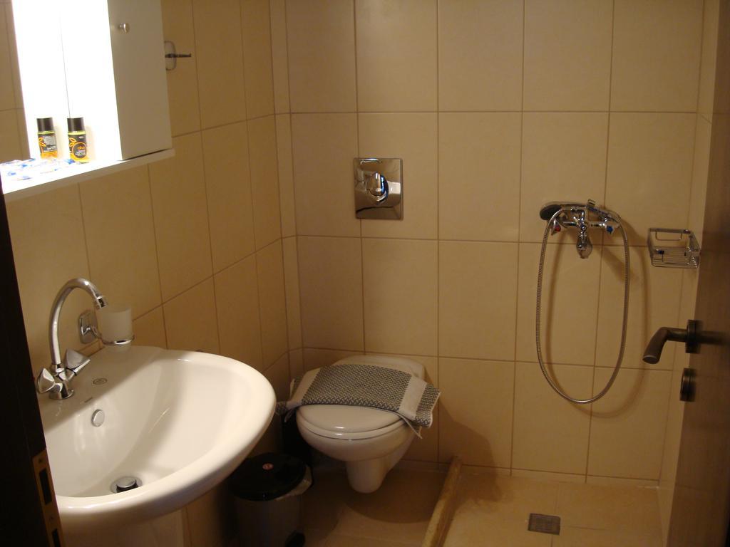Old Town Apartments خانيا المظهر الخارجي الصورة