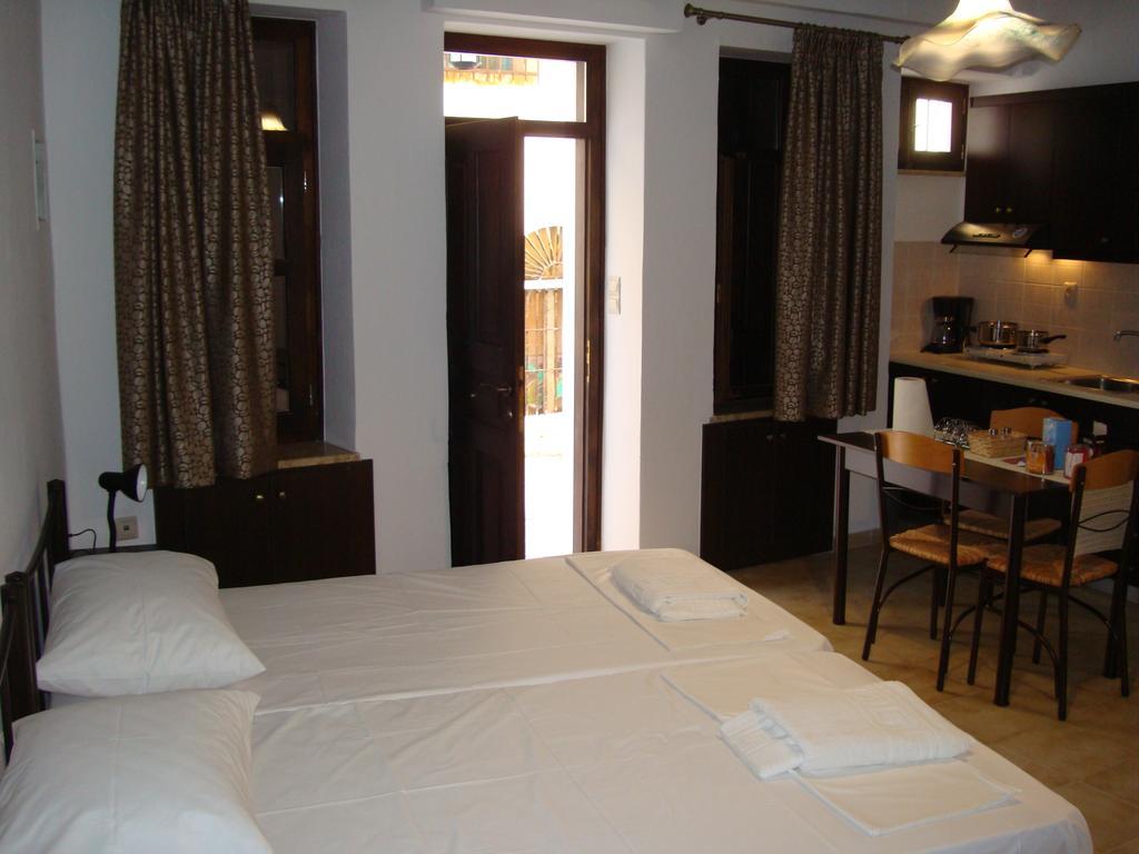 Old Town Apartments خانيا المظهر الخارجي الصورة